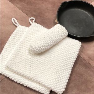 2 cotton potholders + 1 cast iron handle holder